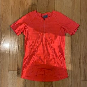 Athleta small medium orange Pacifica top rashguard